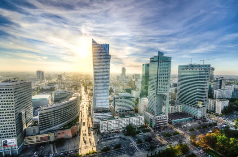 Mezi metropolí V4 vzrostla od roku 2010 ekonomika nejvíce ve Varšavě